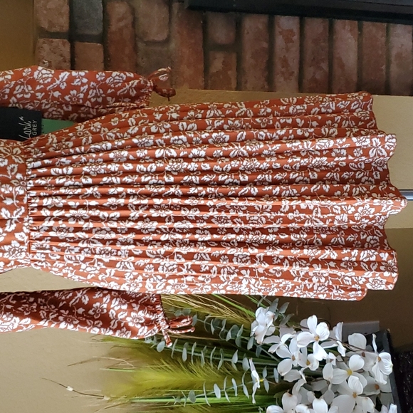 🆕️ Lark + Grey Women's Floral Rust Orange Long Sleeve Pleated Dress SIZE: PS - Picture 6 of 13